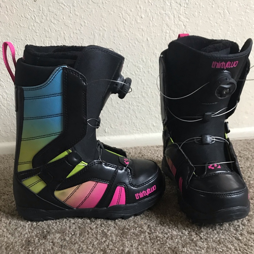 🚫SOLD🚫Women’s snowboard boots🚫